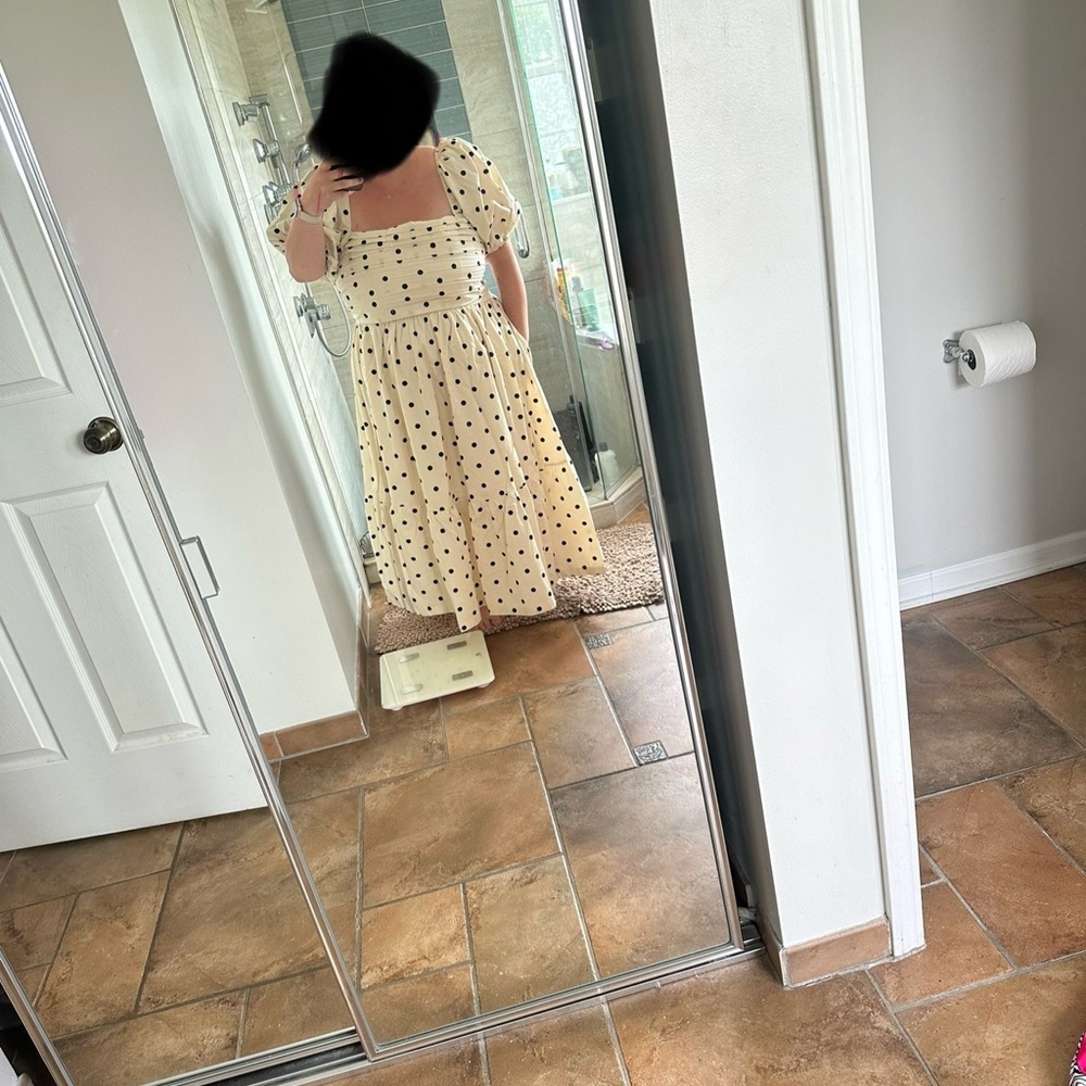 Worn once perfect condition xl Emerson polka dot